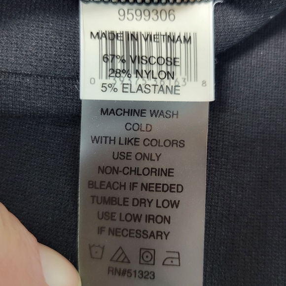 Two by Vince Camuto black leggings Size PS - Picture 4 of 6